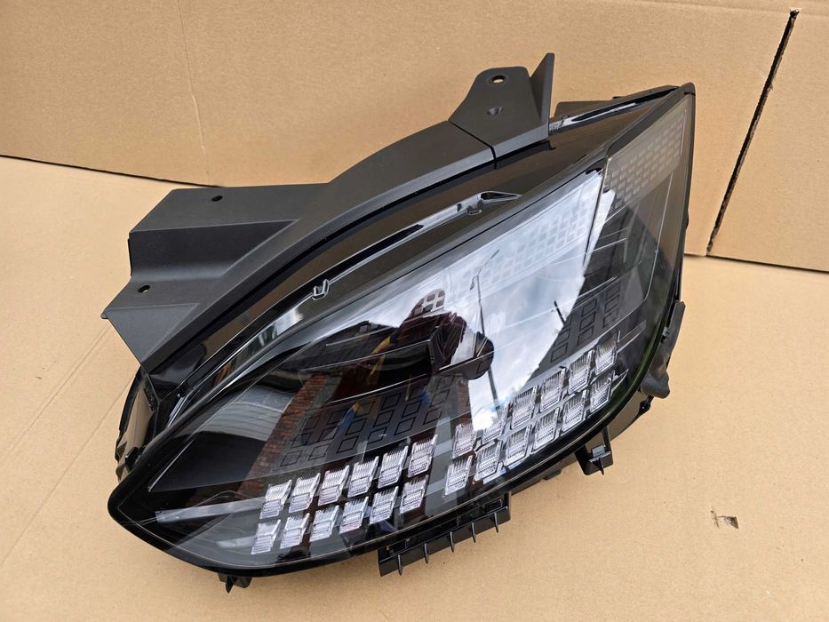 Hyundai ioniq IV 4 V 5 VI 6 фари передні рест дорест