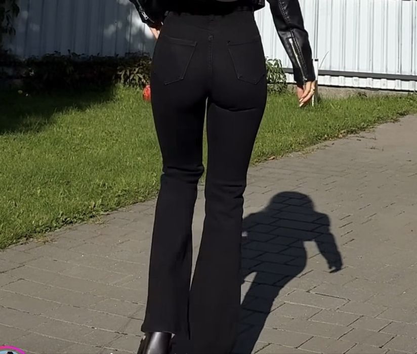 Джинси кльош zara 32 розмір