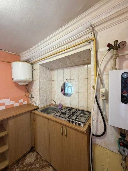 Продам бюджетную 1 к. квартиру