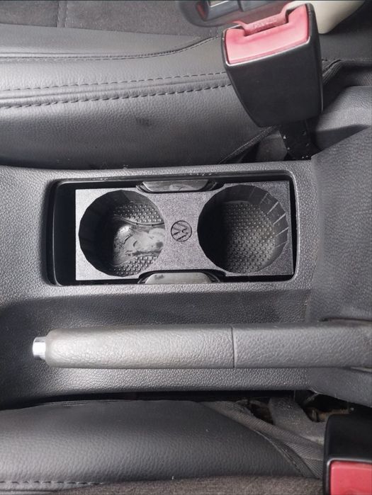 Підстаканник  Golf V та VI, гольф 5 та 6