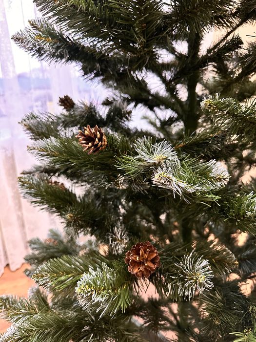 Ялинка штучна елітна