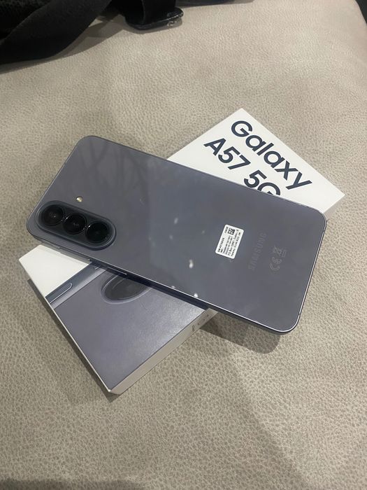 Samsung Galaxy A57 5G 128GB Novo + Capa