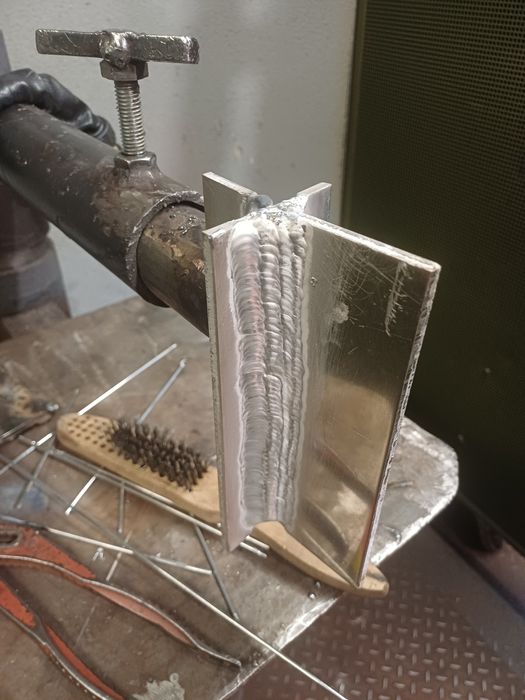 Soldador multiprocessos