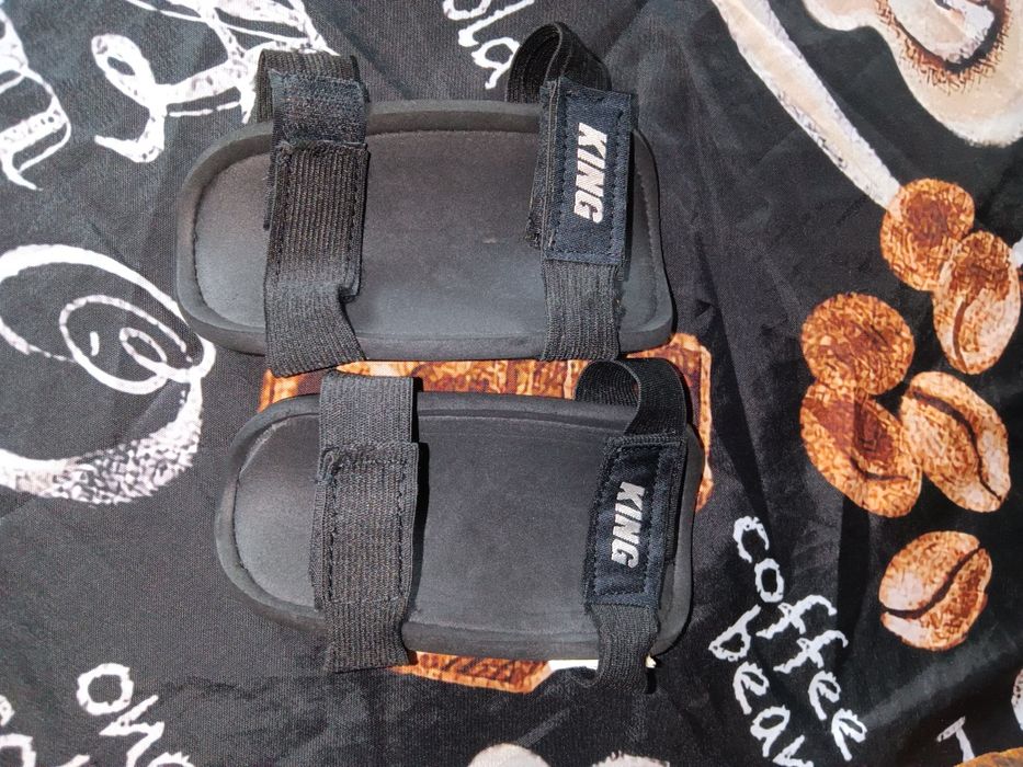 Caneleiras Puma
Usadas apenas duas vezes, como novas, apenas com algun