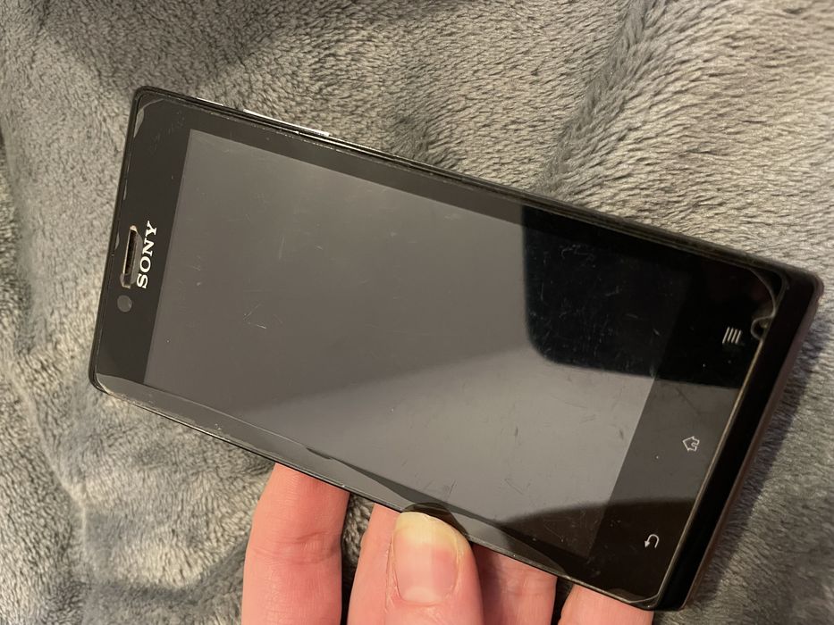 Sony Xperia J ST26i