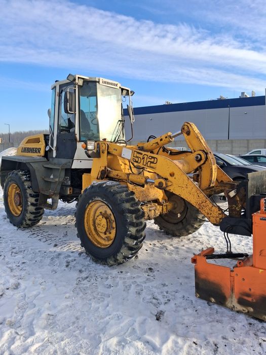 Liebherr l 512 ładowarka