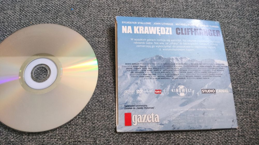Film DVD - Na krawędzi (Cliffhanger) - Gazeta Wyborcza
