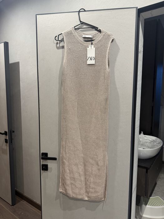 Спібляста сукня Zara