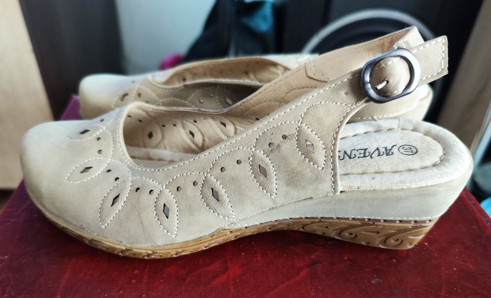 Buty damskie rozmiar 37
