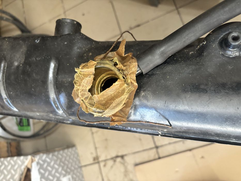 Продам нові радіатори газ 66 ідеал завод