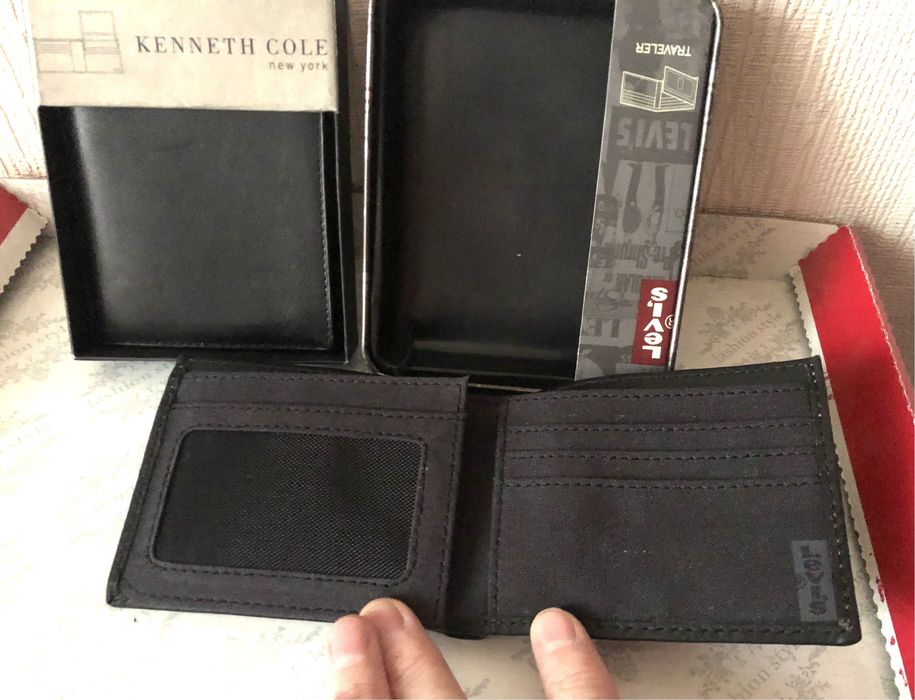 Шкіряні чоловічі гаманці, портмоне  Levi’s Індія  та Kenneth Cone