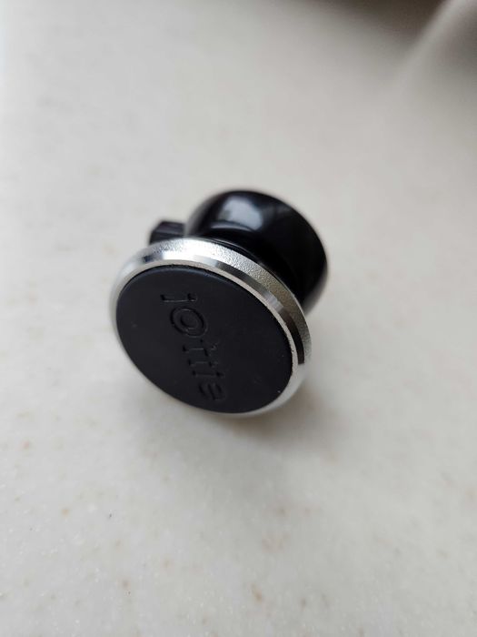 Тримач доя телефону iottie.