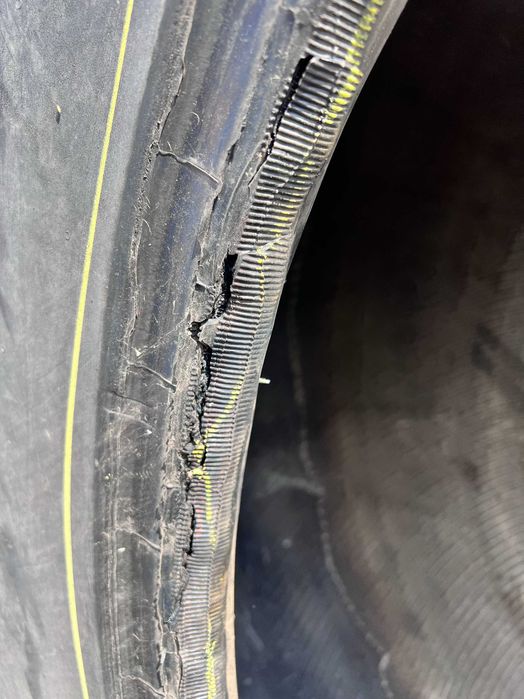 680/85R32 Continental AS-RADIAL Contract AC70G