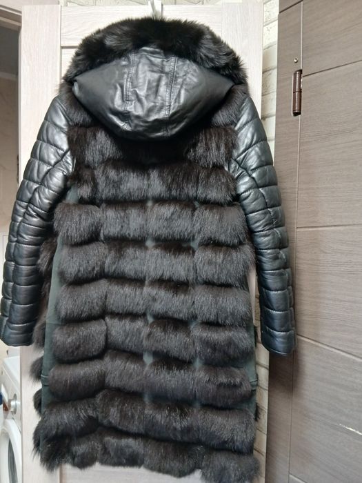 Меховая шубка,трансформер жилетка