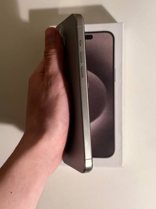 iphone 15 pro max 256gb natural titanium