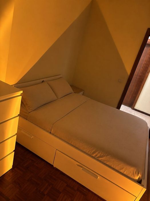 Arrenda-se quarto mobilado