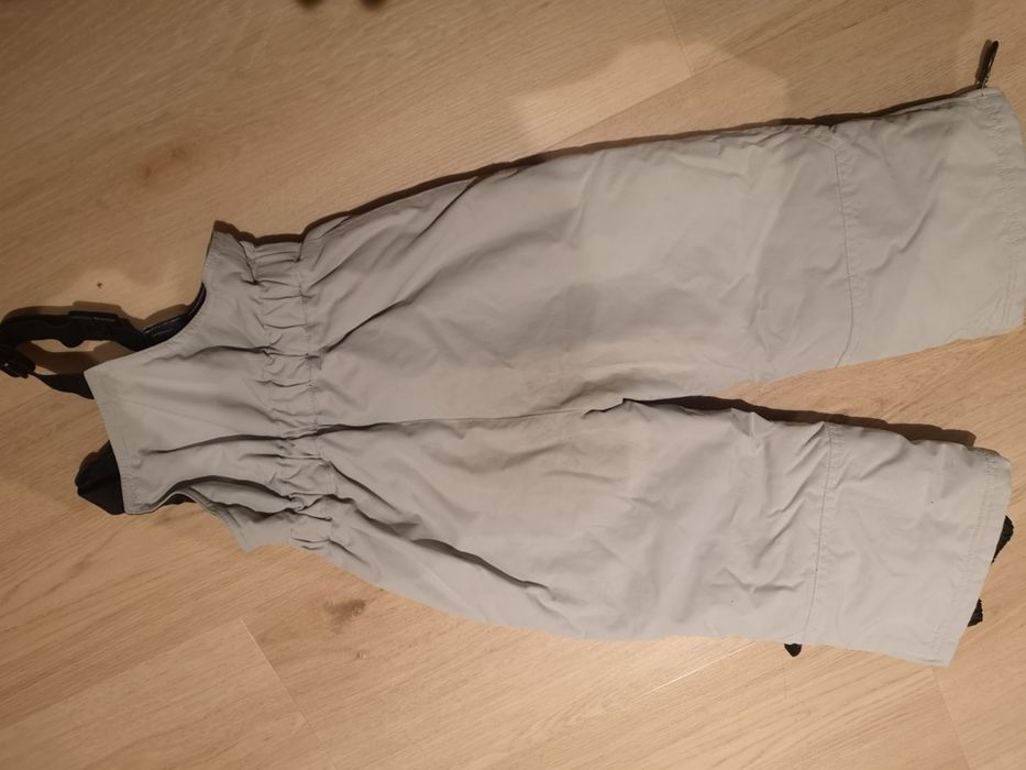 Calça/macacão de neve com alças 3 anos