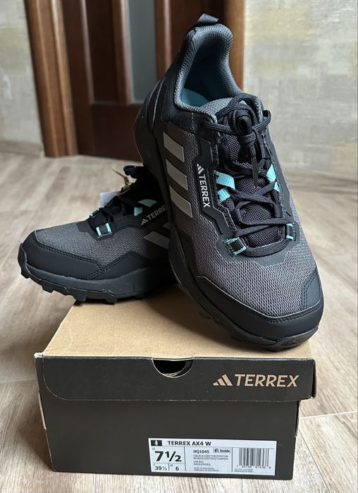 Нові кросівки Adidas Terrex AX4W Орігінал!)