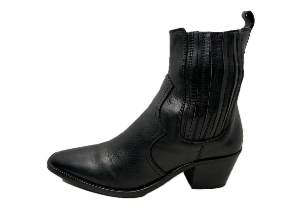 Botki skórzane Urban Outfitters Rozmiar 40