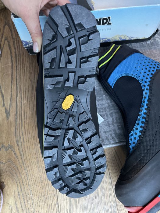 Buty górskie, wysokogórskie, trekkingowe r.44 Meindl Grivola GTX r.9,5