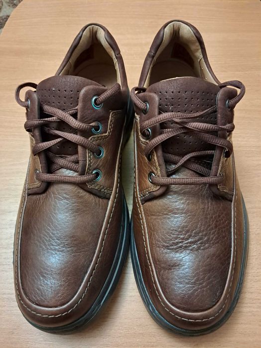 Оригинальные  туфли Clarks  размер 43