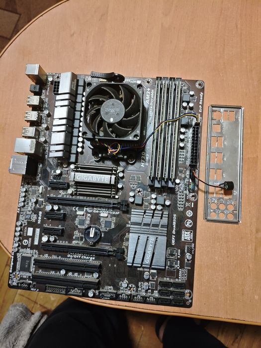 Продам комплект am3+ fx8350