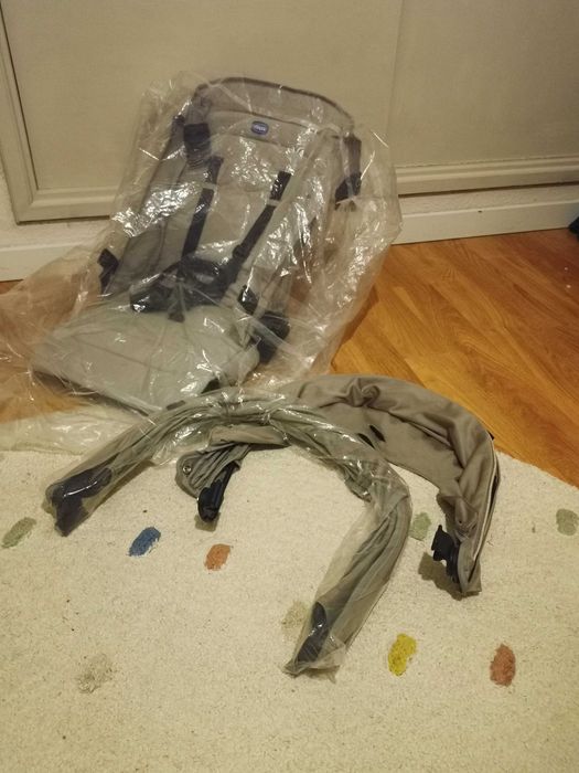 Duo Chicco, carrinho one4ever + ovinho kaily com base para automóvel