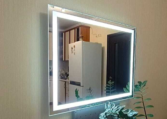 Дзеркало у ванну з led підсвіткою з поличкою  Зеркало с лед подсветкой