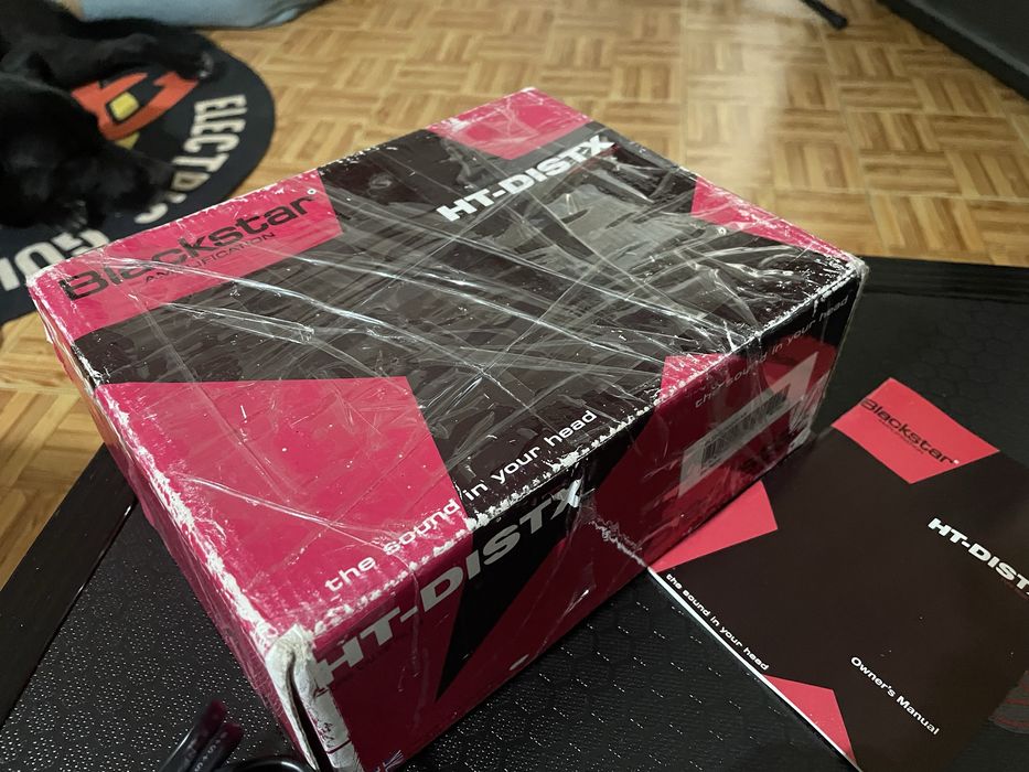 Pedal a válvulas Blackstar HT-DistX