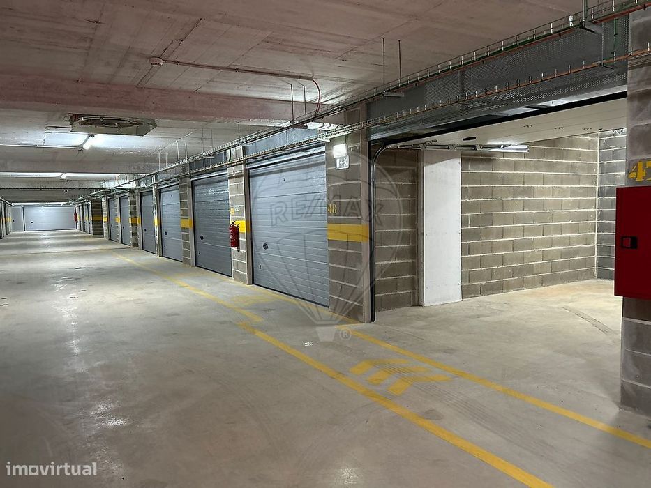 Garagem  para arrendamento