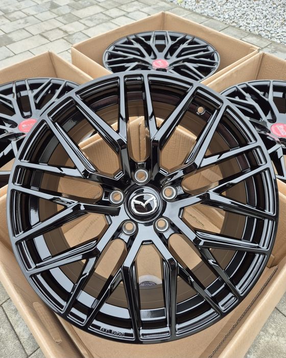 Felgi 18" 5x114,3 Nissan Renault Mitsubishi Hyundai Nowe Czarne TPMS | #RS4