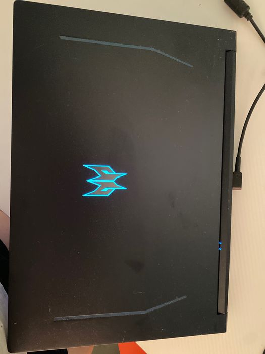 Laptop PREDATOR Helios 300 PH 17.3" IPS 144Hz i5-11400H 16GB RAM