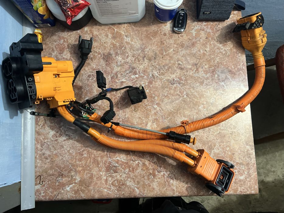 Зарядний порт Kona electric Європейський