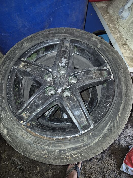 Колеса  ниссан. Стояли на ниссан максима А33