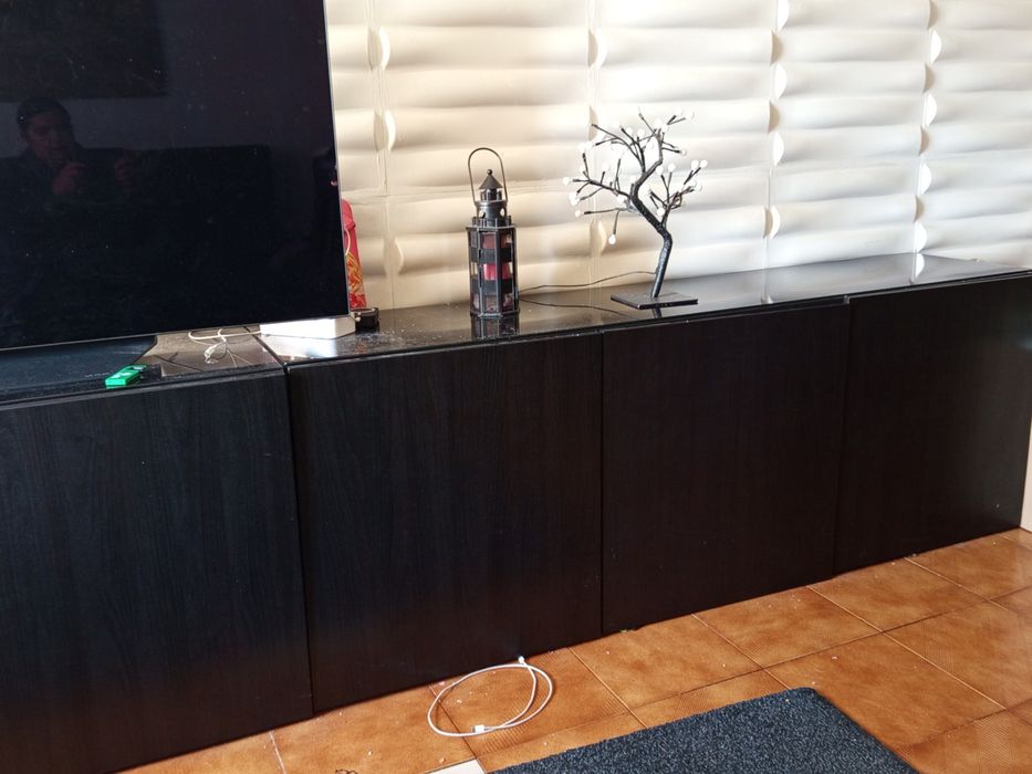 Aparador preto de sala