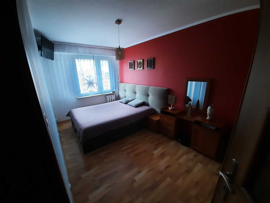 Wynajmę Mieszkanie 3 pokoje przy Parku Łokietka | Balkon | Winda |