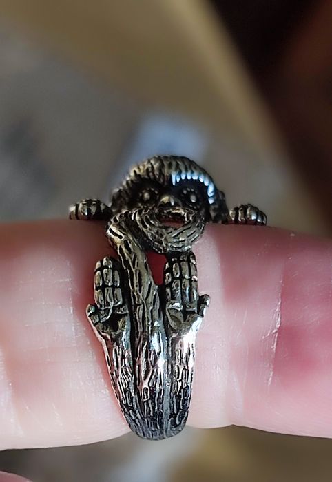 Pierścionek regulowany Małpka