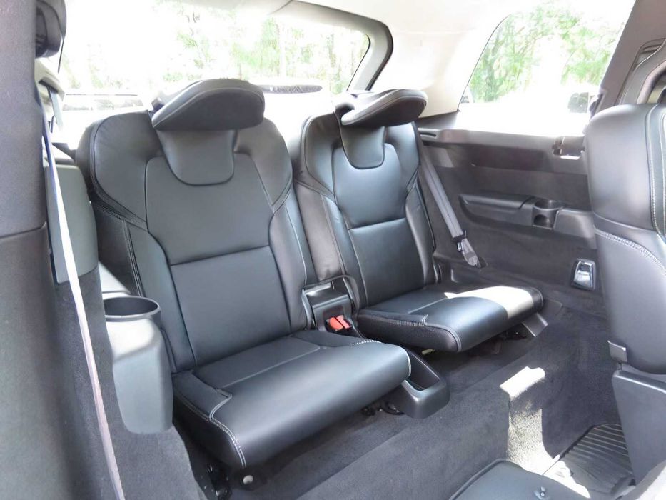 Volvo XC90 B5      2022