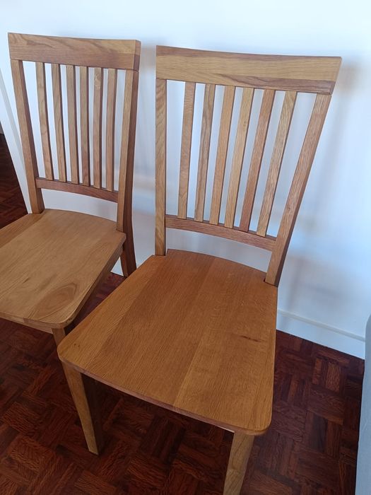 2 cadeiras de jantar em carvalho JYSK