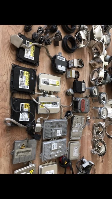Блок розжига ксенон фари BMW E60 E39 E53 E46 E70 E71 Е65 F10 F15 F32 F