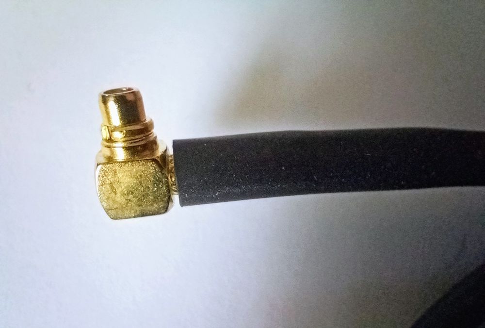 Антенна GPS магнитная. Частота: 1575.42±2 MHz.