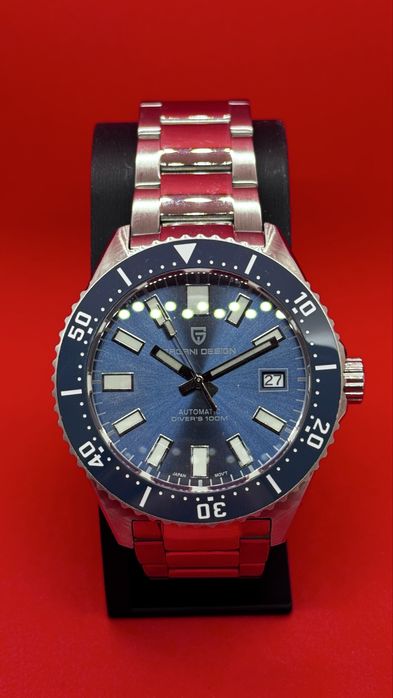 Pagani Design Automatic Diver – NH35, 300m, Screw-Down Crown