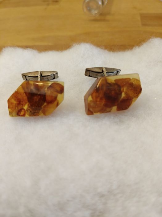Spinki do mankietów z bursztynem