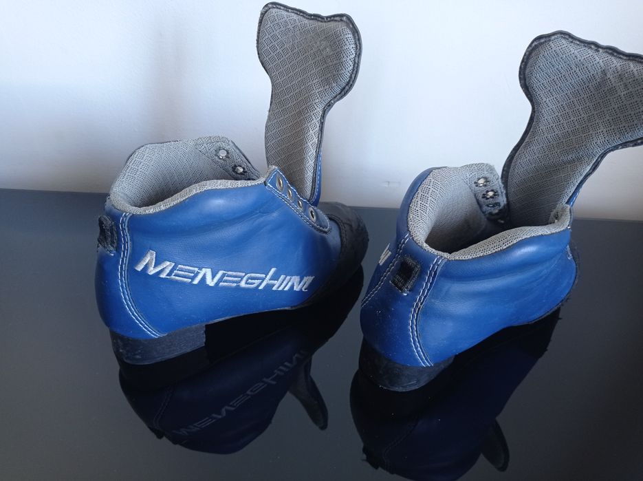 Botas e calços para hóquei