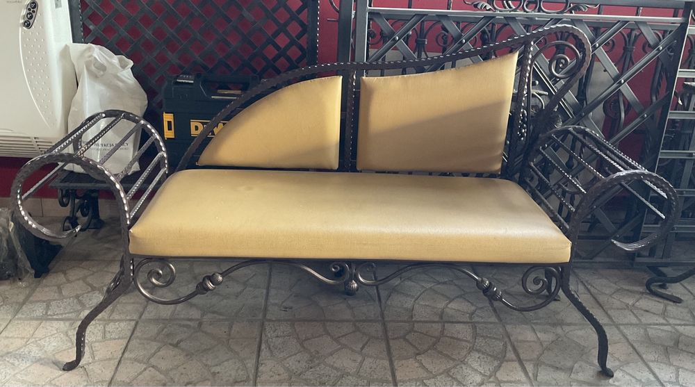 Ławka stalowa dekoracyjna