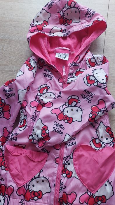 Kurtka dziewczynka roz 110 wiosenna