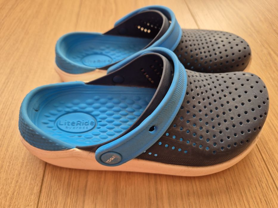 Klapki Crocs  LiteRide 2