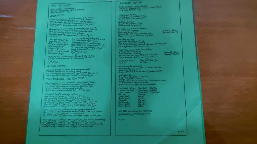 Yes – Close to the Edge (LP) – Gatefold + encarte letras