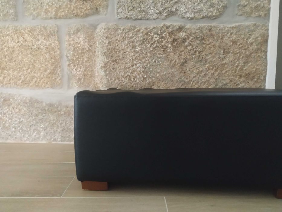 Sofá preto usado Viseu • OLX Portugal