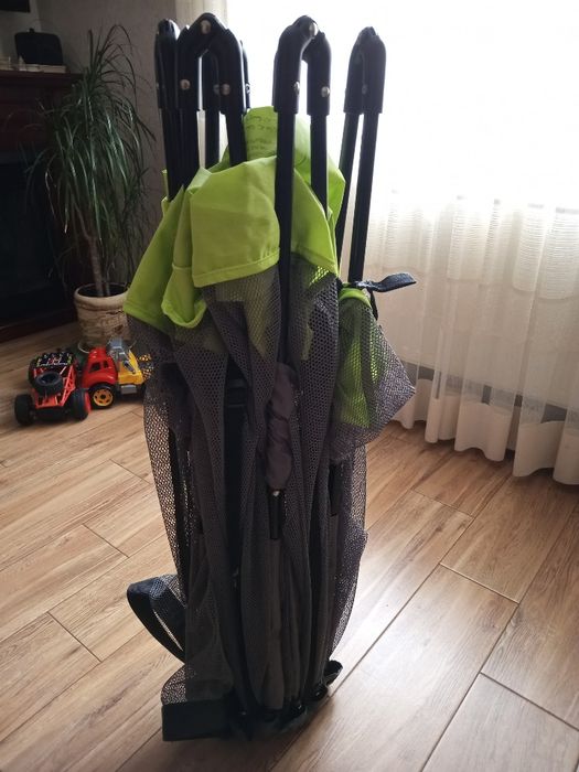 Манеж якісний  металевий